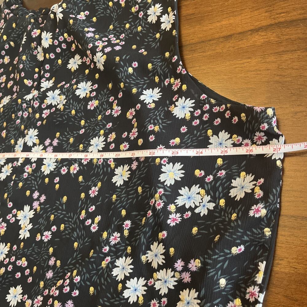 LOFT Black Floral Sleeveless Peplum Blouse - Picture 7 of 8